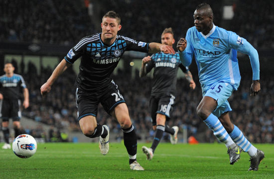 奉献的背影 奉献的背影