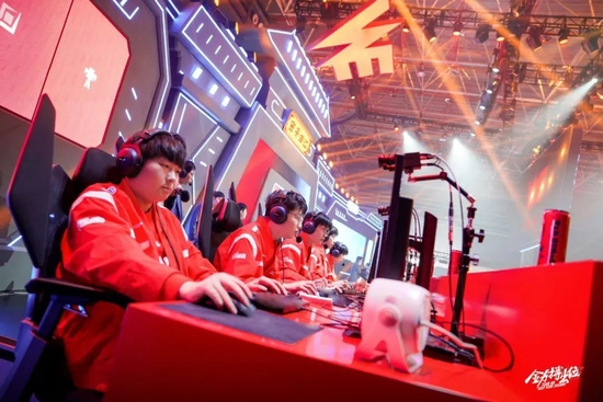 他依旧是世 他依旧是世